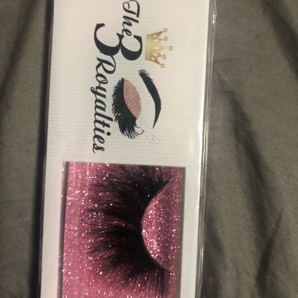 Lashes with multiple selections - Picture 4 of 13